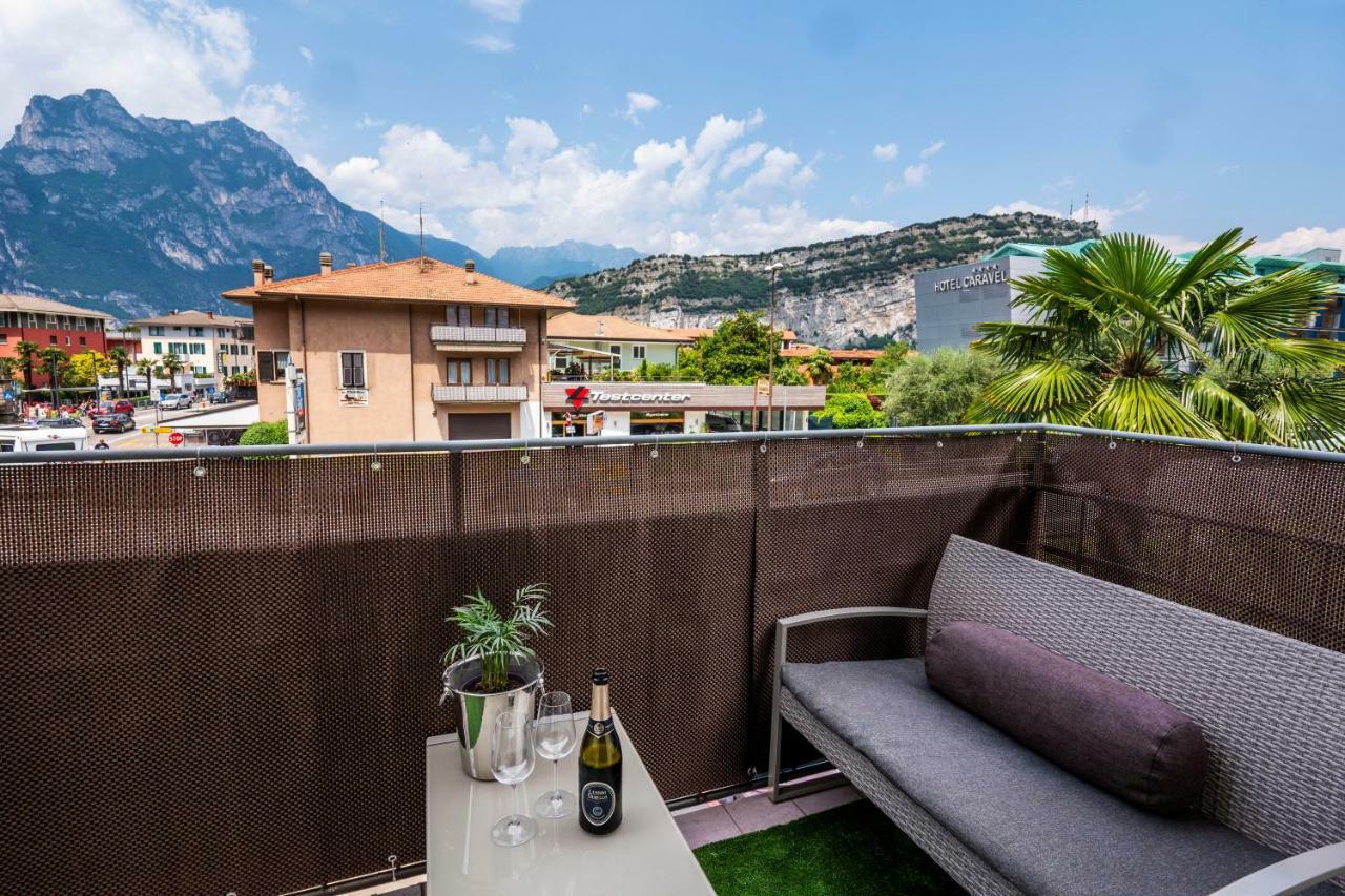 Ferienwohnung Sun Torbole Sul Garda Exterior foto