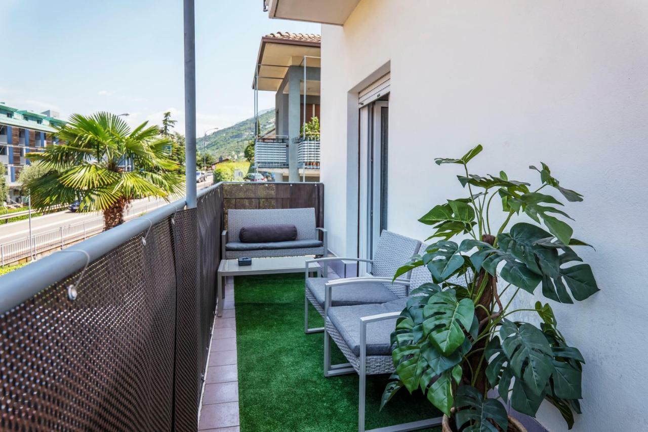 Ferienwohnung Sun Torbole Sul Garda Exterior foto